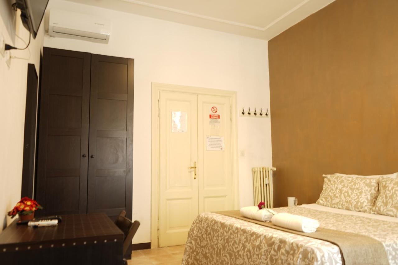 Hosting Flats Guesthouse Рим Экстерьер фото